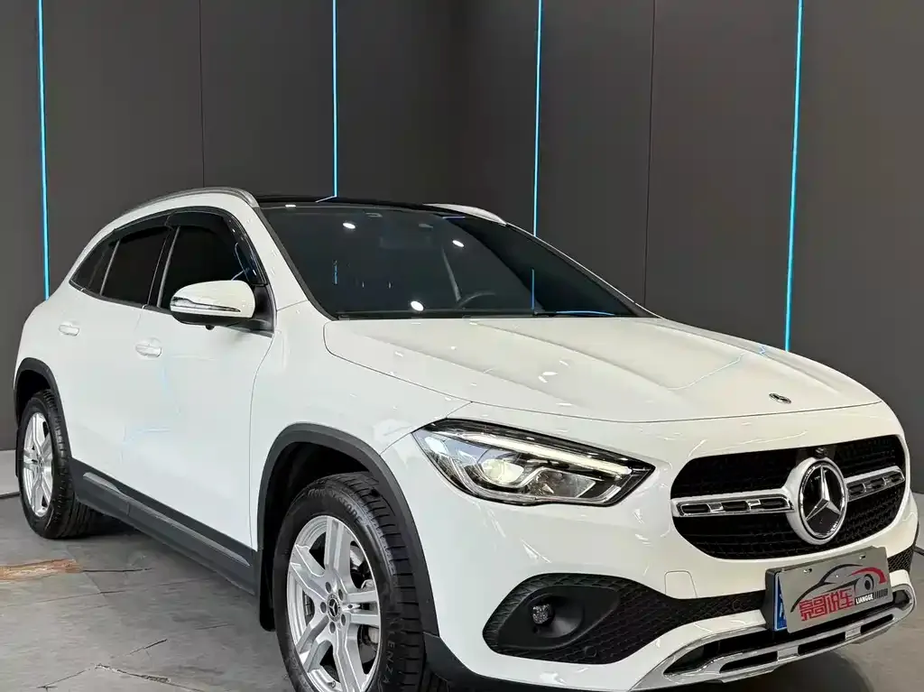 Mercedes-Benz GLA — фото 5
