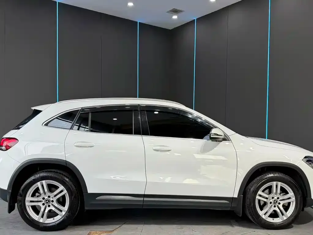 Mercedes-Benz GLA — фото 2