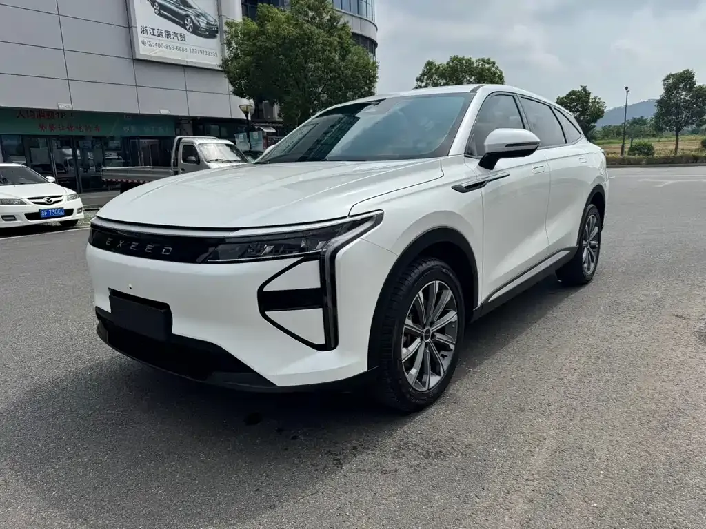 Exeed Yaoguang C-DM — фото 1