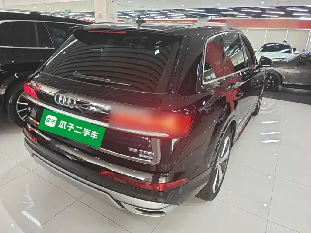 Audi Q7 — фото 5