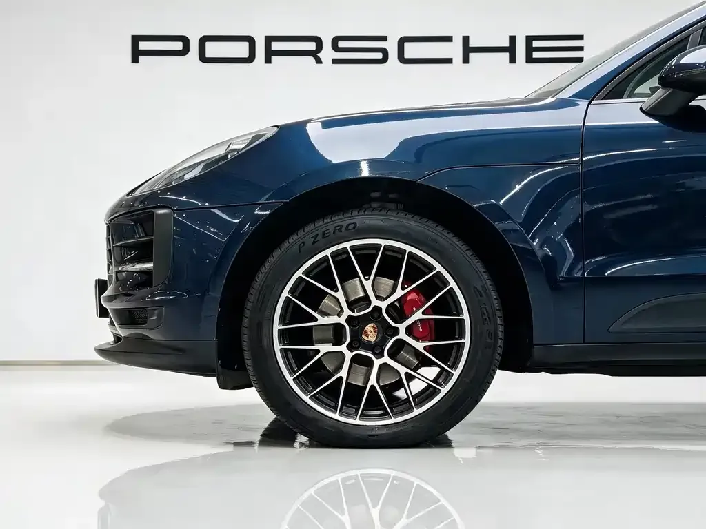 Porsche Macan — фото 7