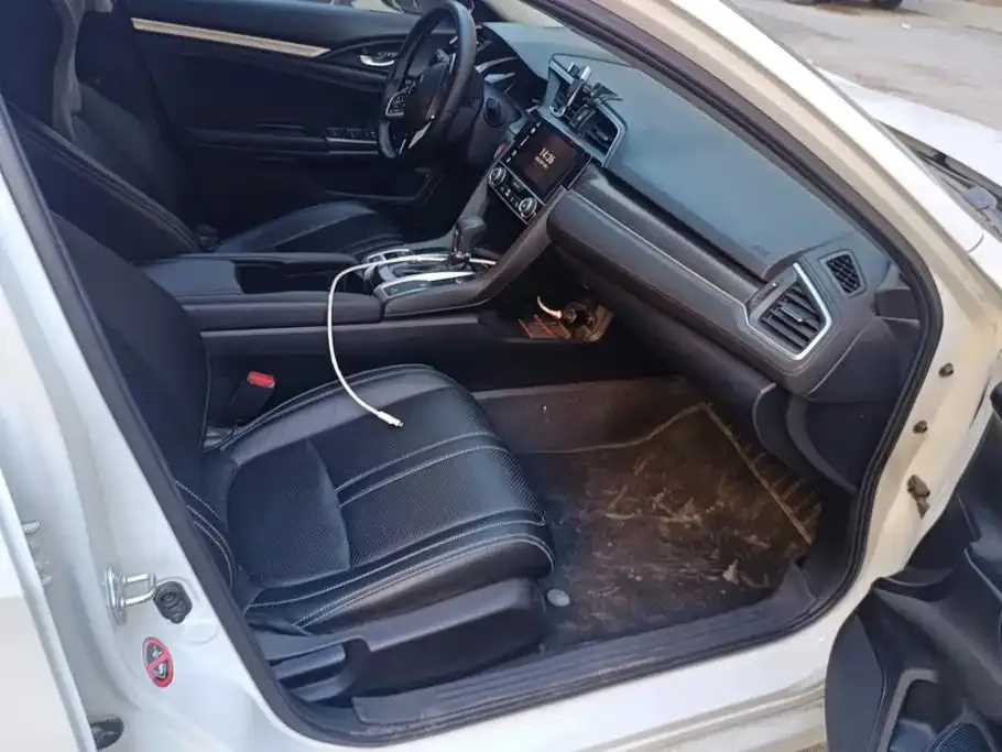 Honda Civic — фото 3