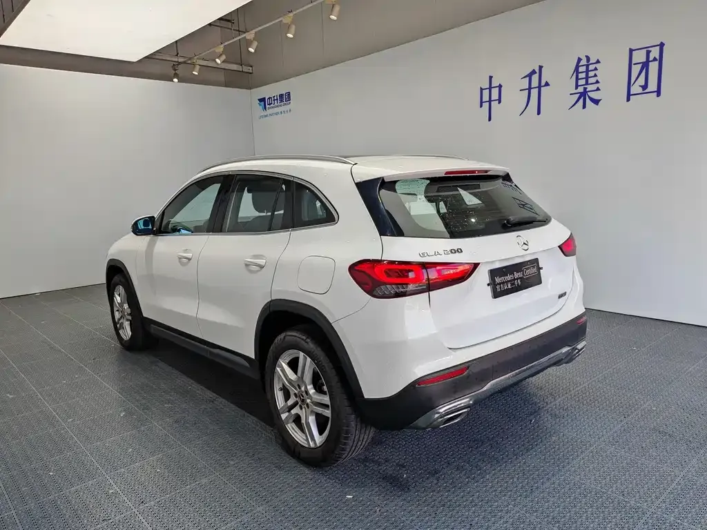 Mercedes-Benz GLA — фото 4