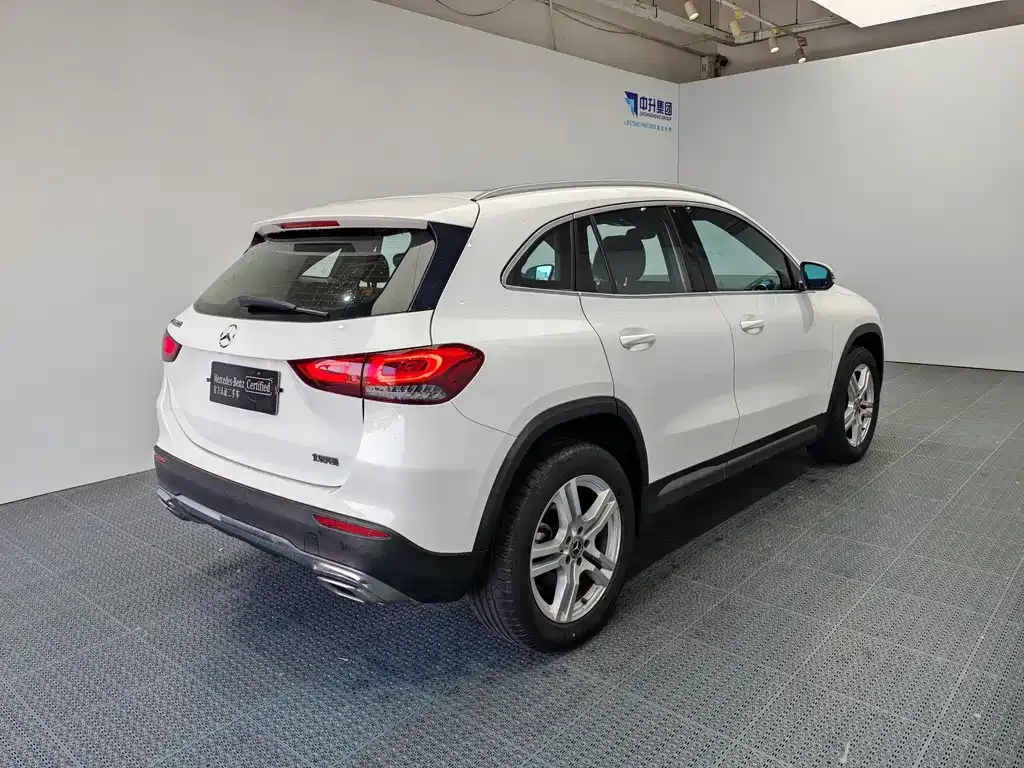 Mercedes-Benz GLA — фото 9