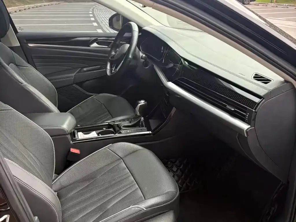 Volkswagen Passat — фото 3