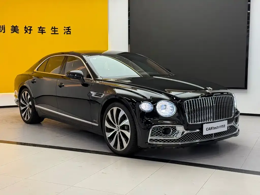 Bentley Flying Spur — фото 9