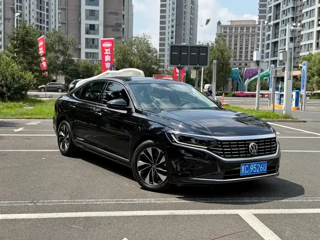 Volkswagen Passat — фото 5