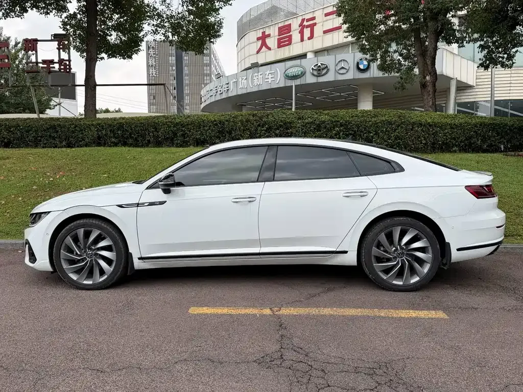 Volkswagen CC — фото 8