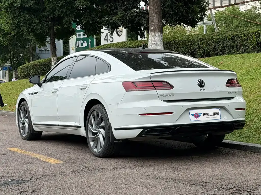 Volkswagen CC — фото 4