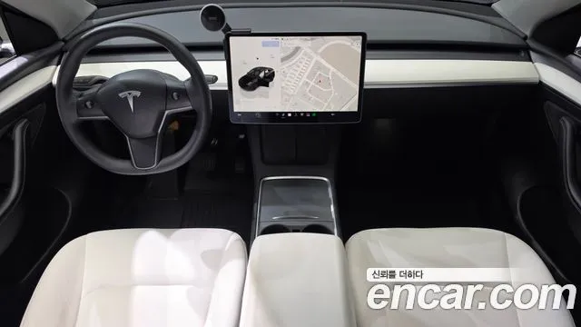 Tesla Model Y — фото 4
