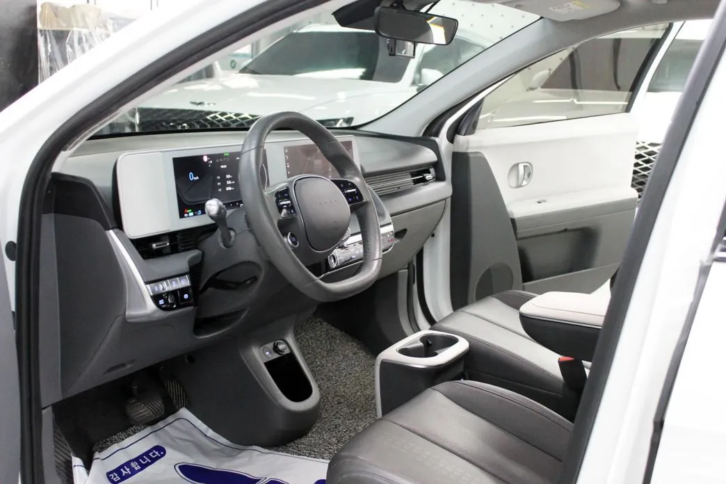 Hyundai Ioniq5 — фото 9