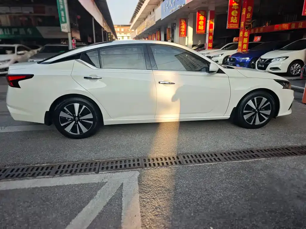 Nissan Teana — фото 5