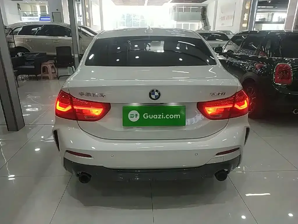 BMW 1 Series — фото 10