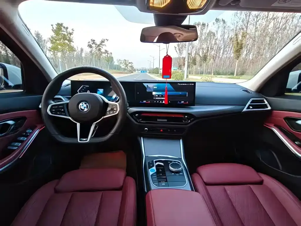 BMW i3 — фото 1