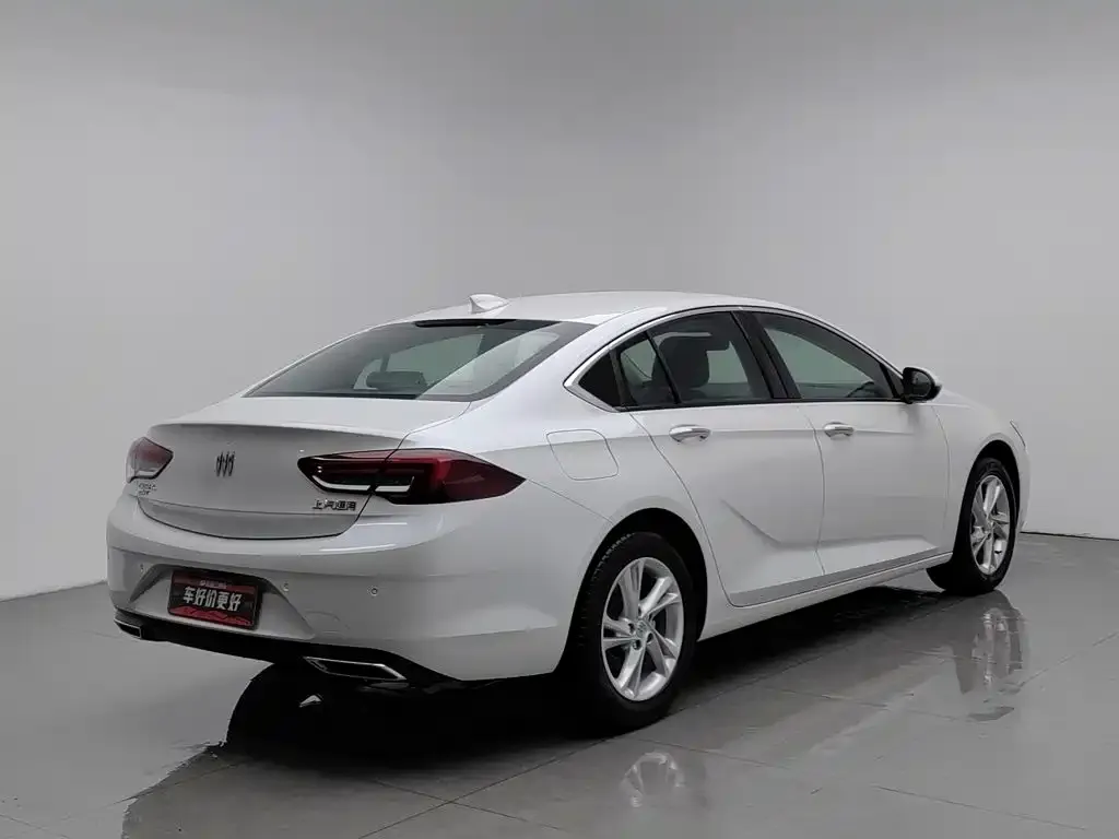 Buick Regal — фото 2