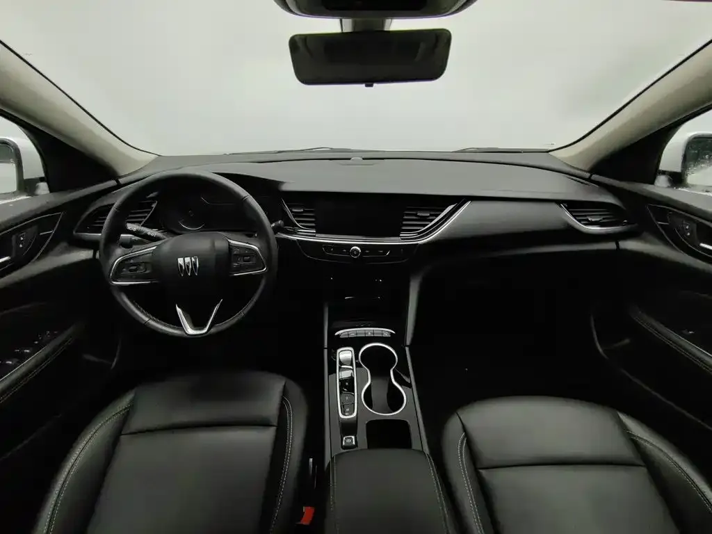 Buick Regal — фото 9