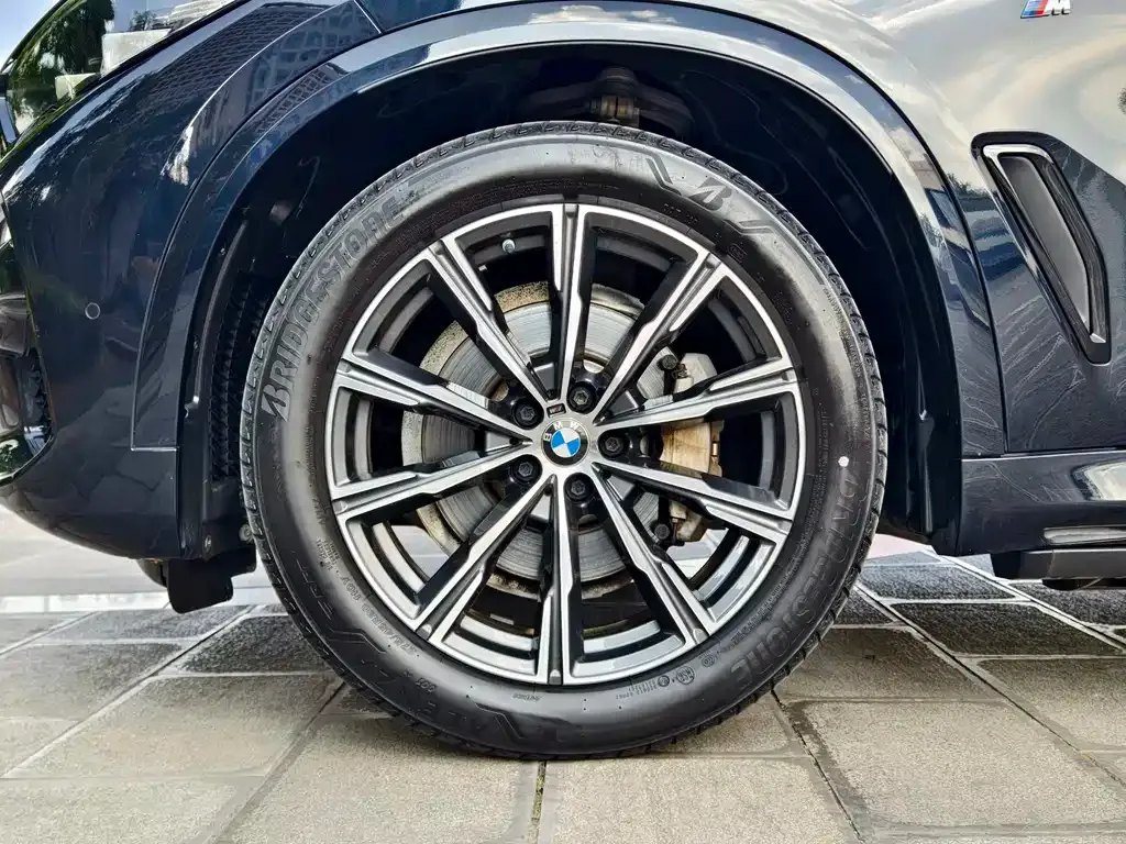 BMW X5 (Import) — фото 5