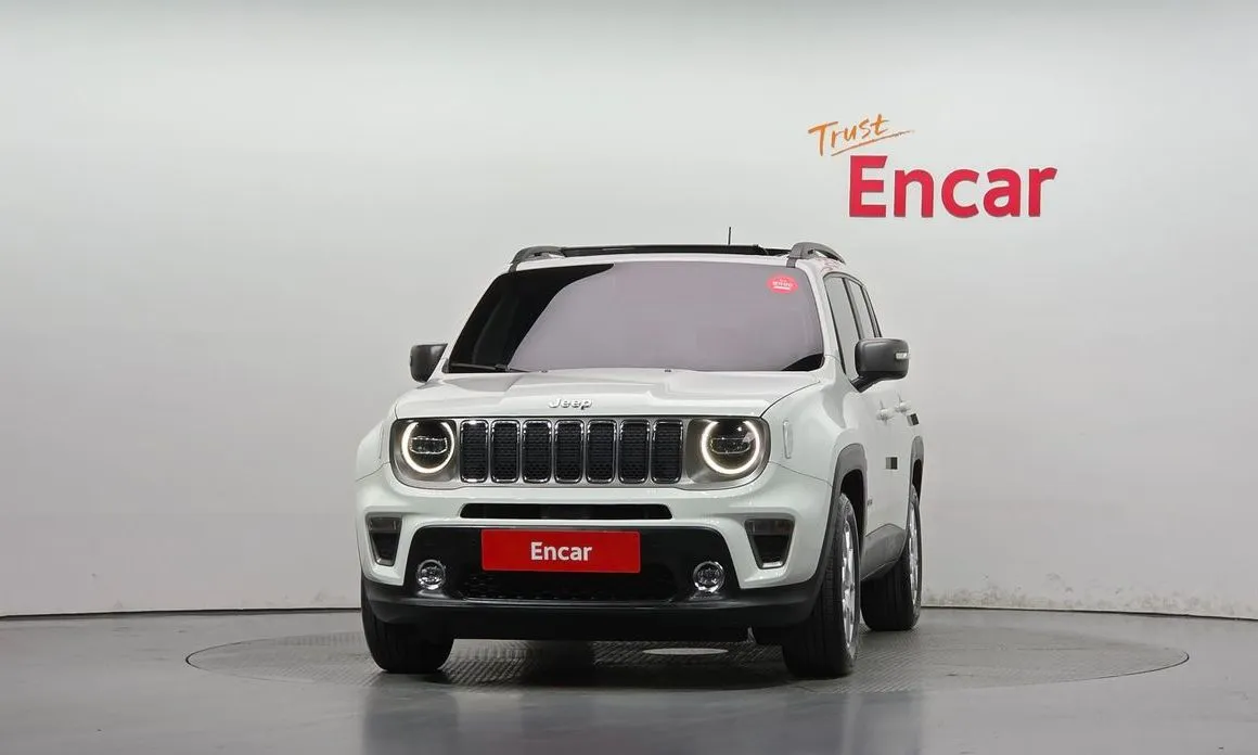 Jeep Renegade — фото 4