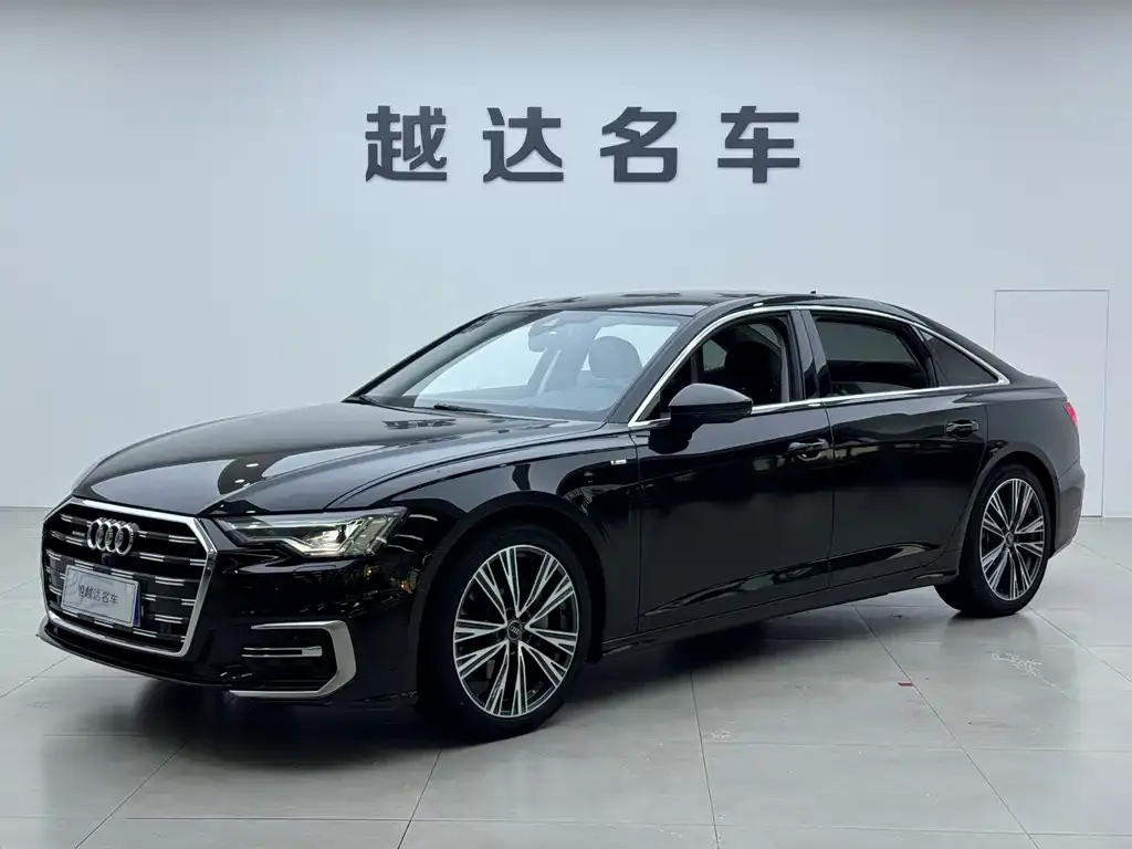 Audi A6L — фото 1