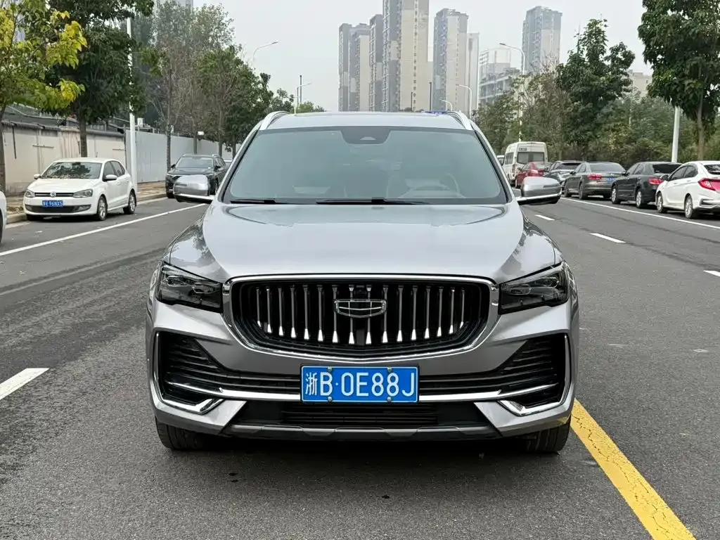 Geely Xingyue L — фото 6