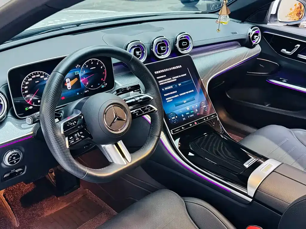 Mercedes-Benz C-Class — фото 10