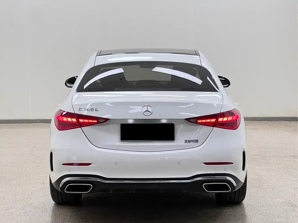 Mercedes-Benz C-Class — фото 10