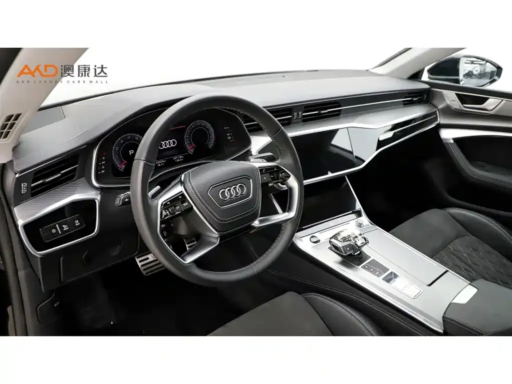 Audi A7L — фото 5