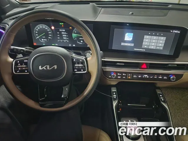 Kia Sorento — фото 3