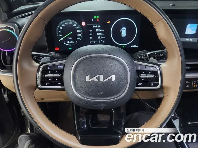 Kia Sorento — фото 4