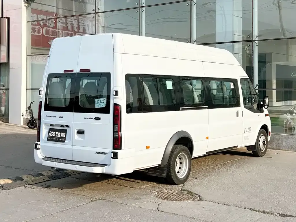 Ford Transit Custom — фото 8