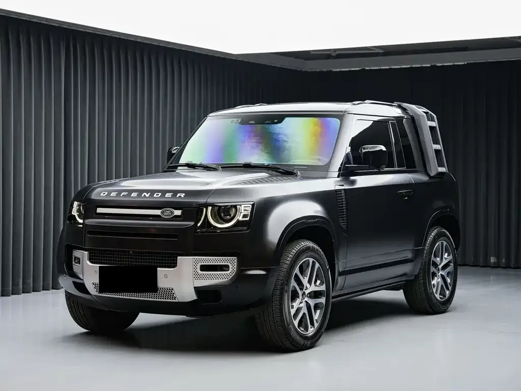 Land Rover Defender — фото 1