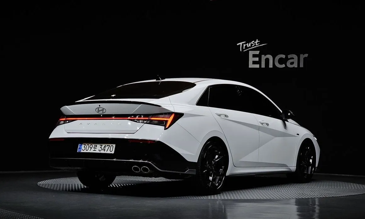 Hyundai AVANTE — фото 8