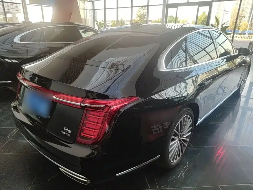 Hongqi H9 — фото 8