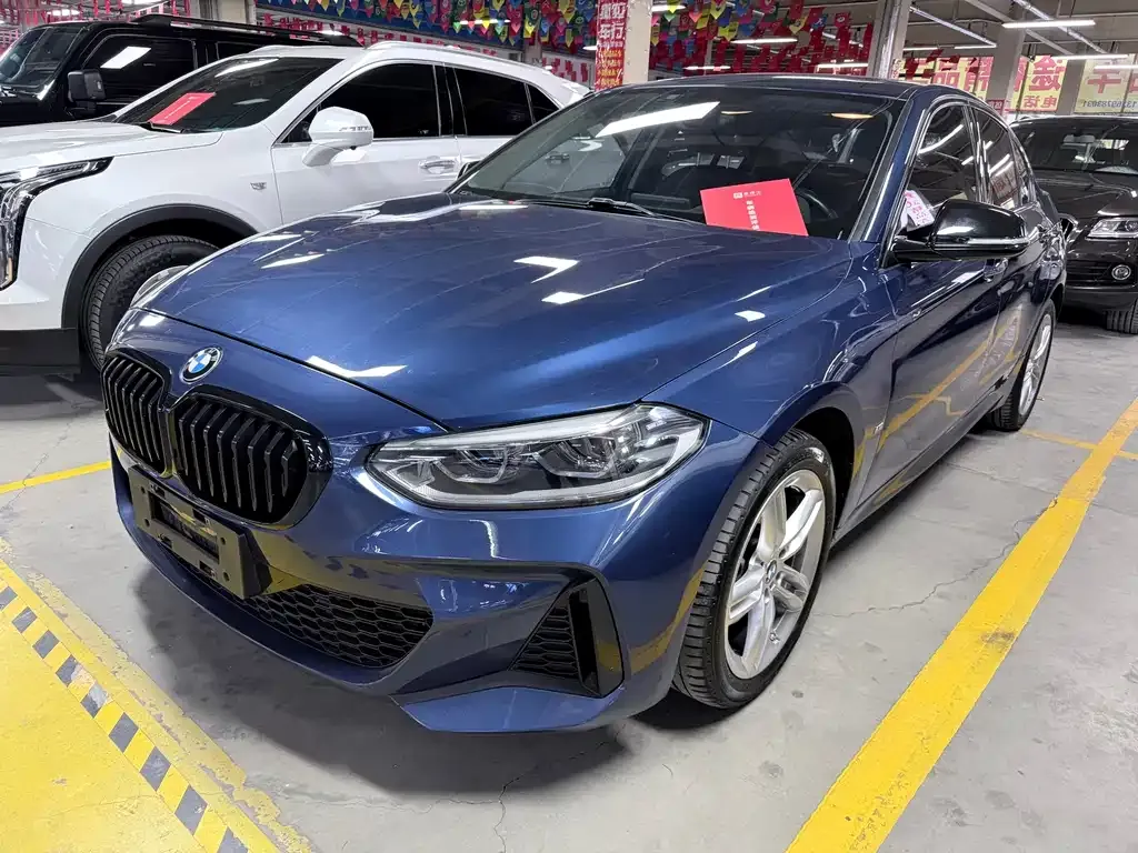 BMW 1 Series — фото 1