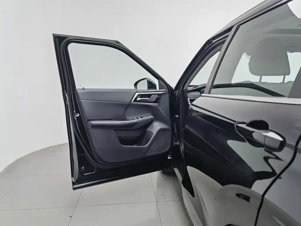 Mitsubishi Outlander — фото 10