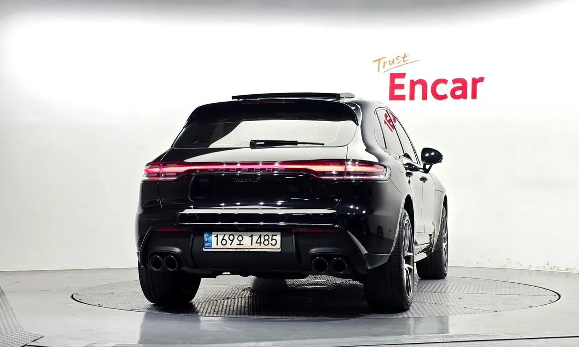 Porsche Macan — фото 9