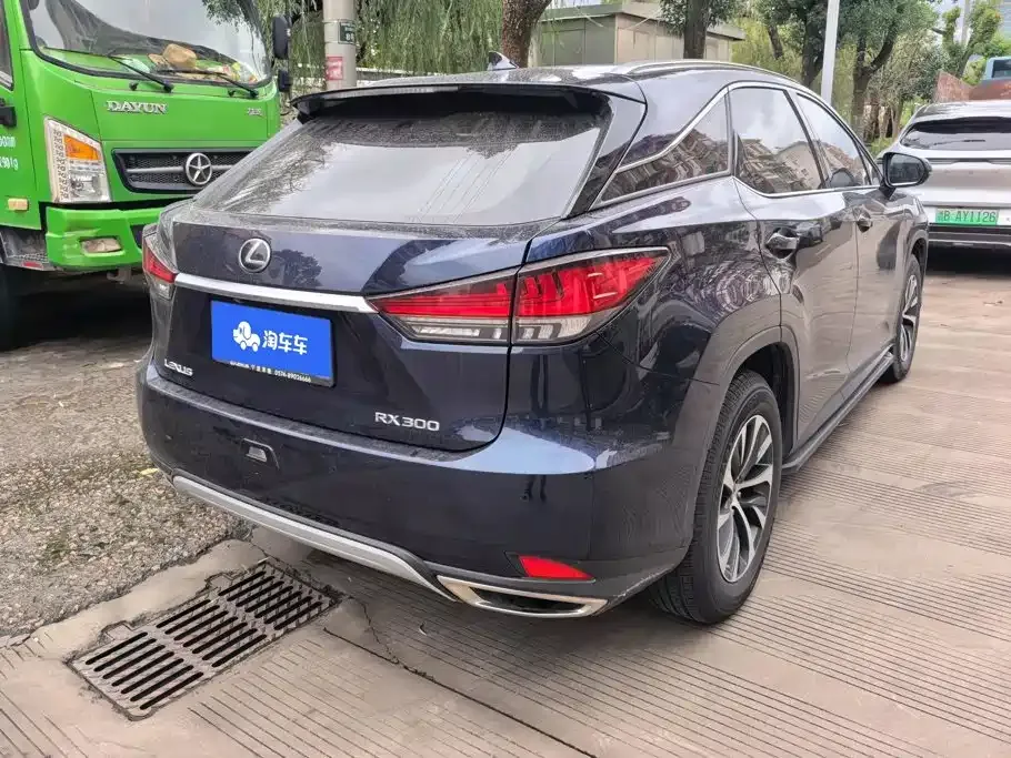 Lexus RX — фото 4