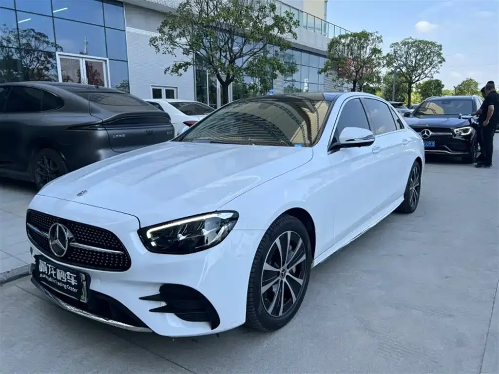 Mercedes-Benz E-Class New Energy — фото 1