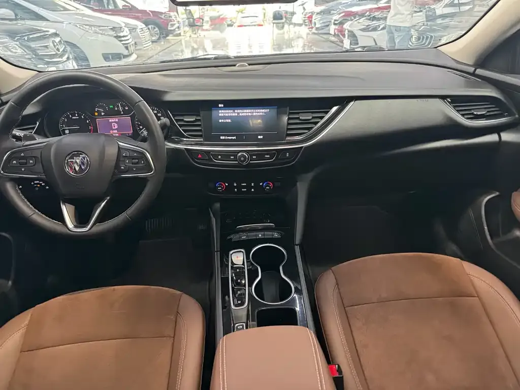 Buick Regal — фото 6