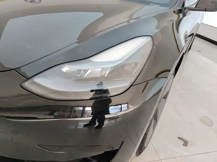 Tesla Model 3 — фото 6