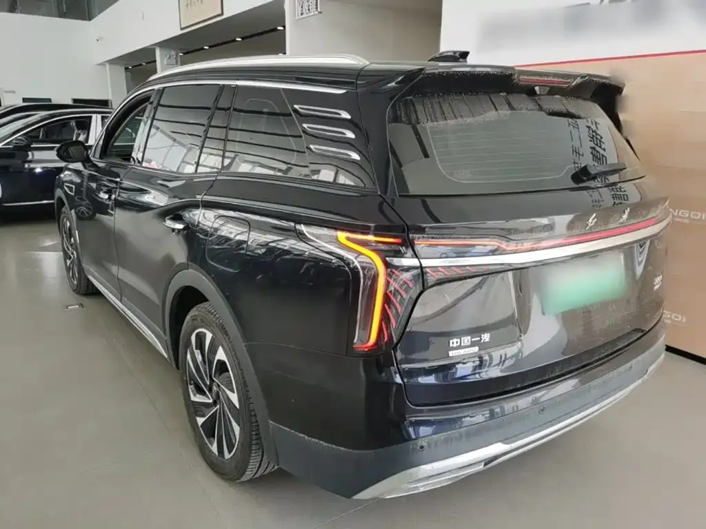 Hongqi HS7 PHEV — фото 8