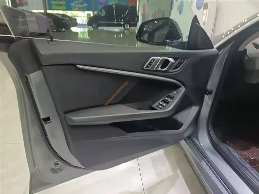 BMW 2 Series (Import) — фото 2