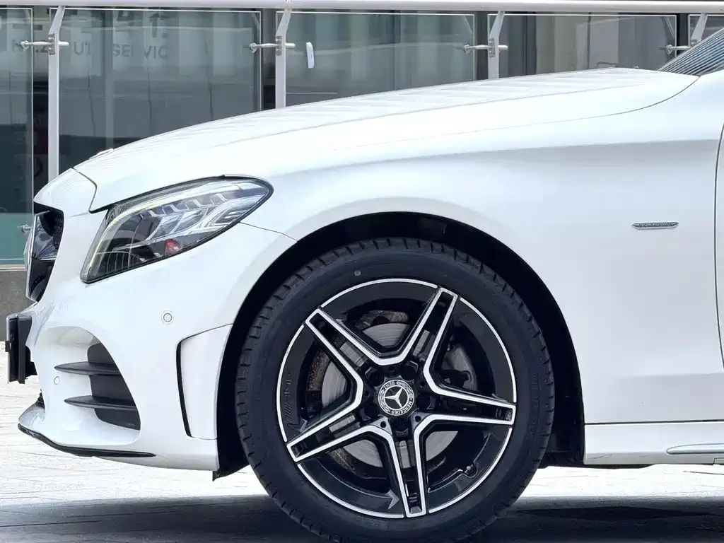 Mercedes-Benz C-Class — фото 4