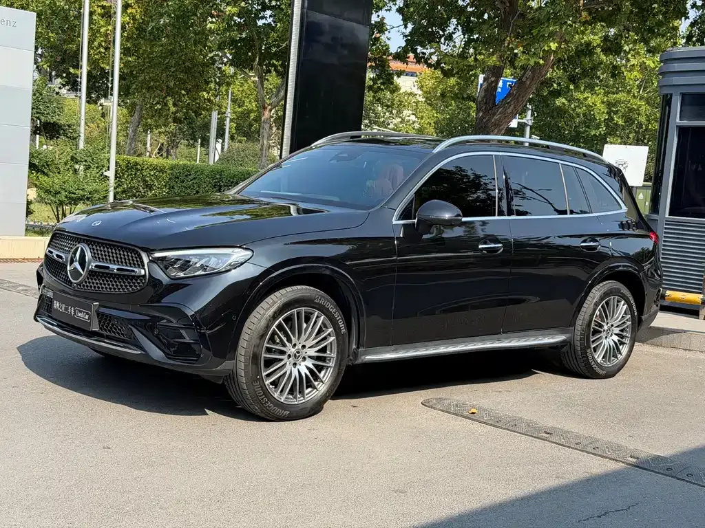 Mercedes-Benz GLC — фото 1