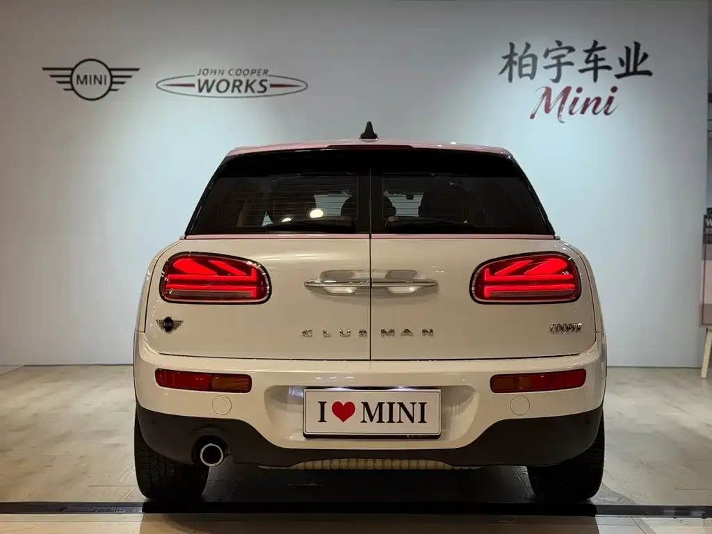 MINI Clubman — фото 4