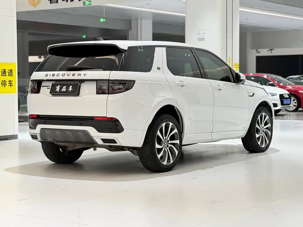 Land Rover Discovery Sport — фото 5