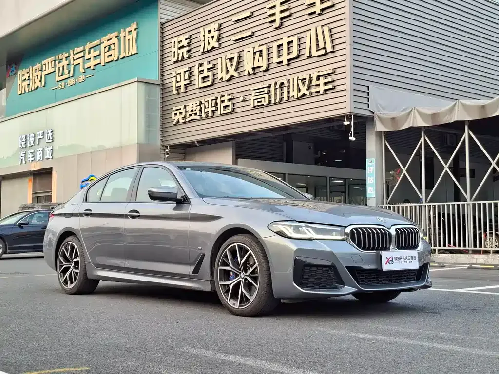 BMW 5 Series (Import) — фото 10