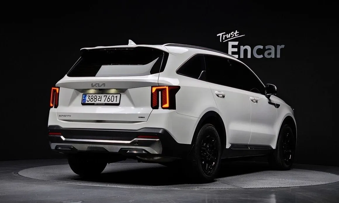 Kia Sorento — фото 3