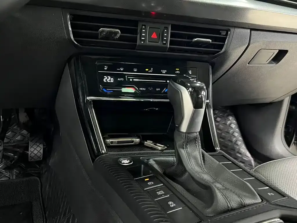 Volkswagen Passat — фото 4