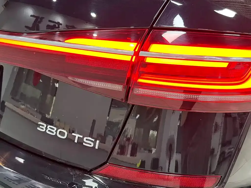 Volkswagen Passat — фото 7